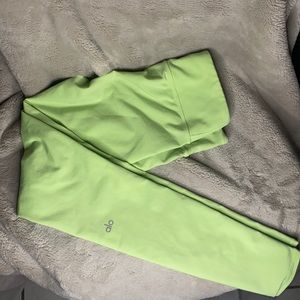 Alo leggings. Size small. Light green